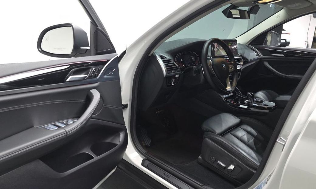 BMW X4 xDrive20i xLine, 2023