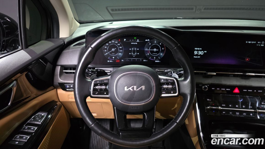 Kia Carnival 9-Seater Noblesse, 2023