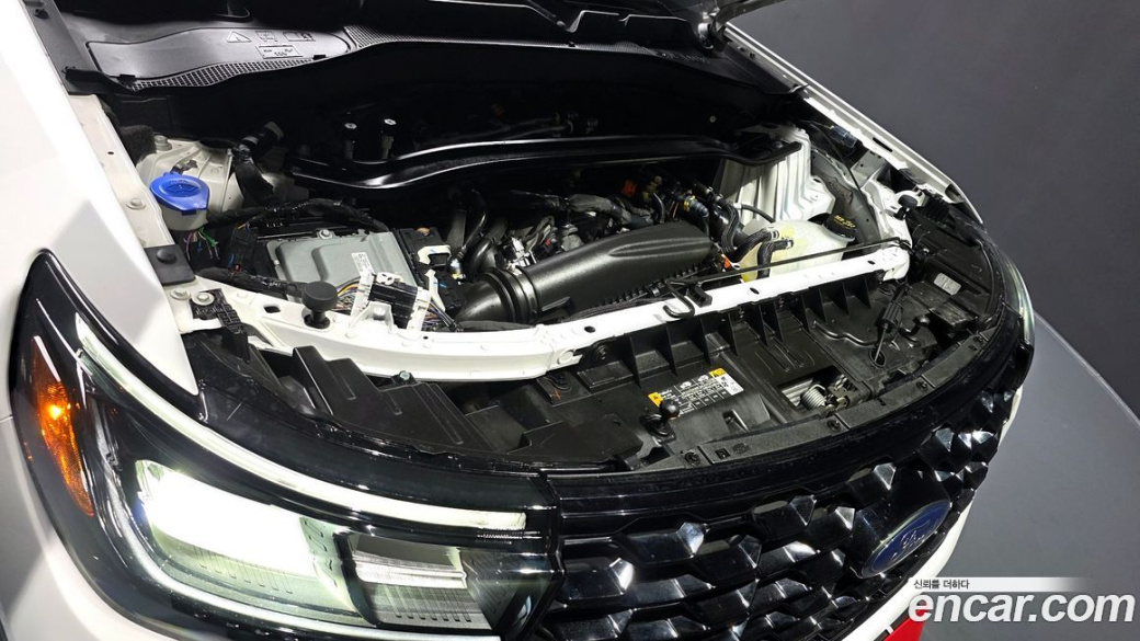 Ford Explorer 2.3 ST-Line 4WD, 2025