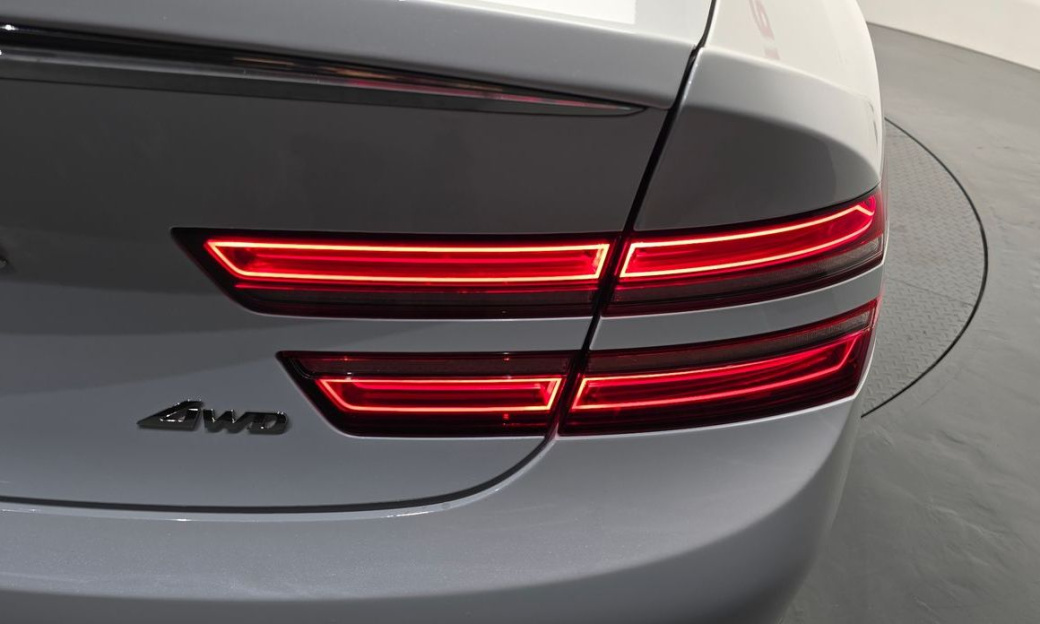 Genesis G80 Gasoline 2.5 Turbo AWD, 2021