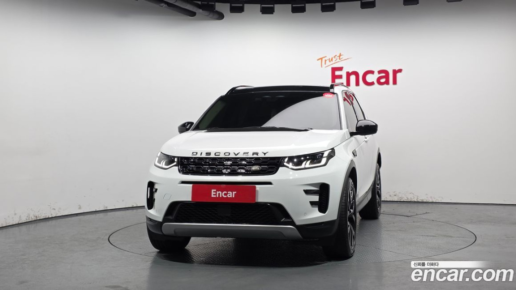 Land Rover Discovery Sport P250 SE, 2022