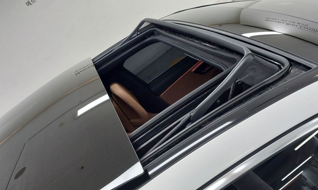 Mercedes-Benz E-Class E220d 4MATIC Exclusive, 2024
