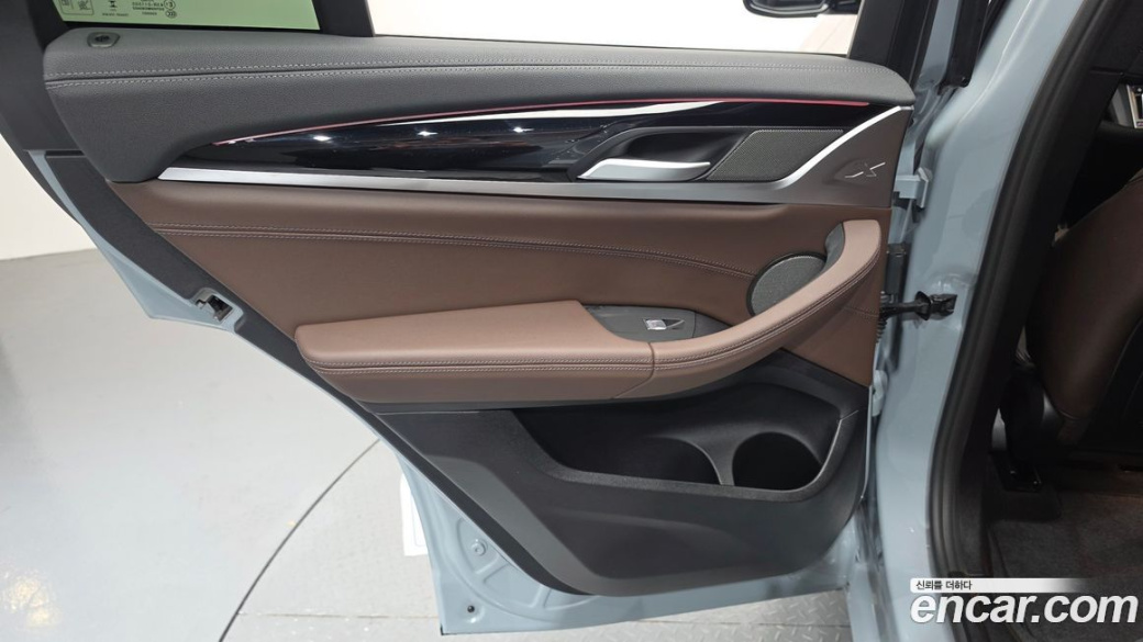 BMW X4 xDrive M40i, 2024