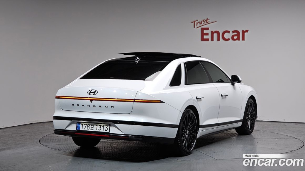 Hyundai Grandeur 2,5 Gasoline 2WD, 2023