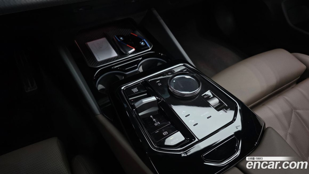 BMW 5-Series 520i M Sport, 2024