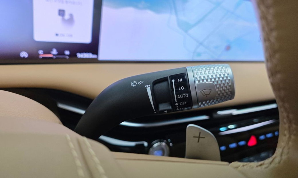 Genesis G80 Gasoline 2.5 Turbo AWD, 2025