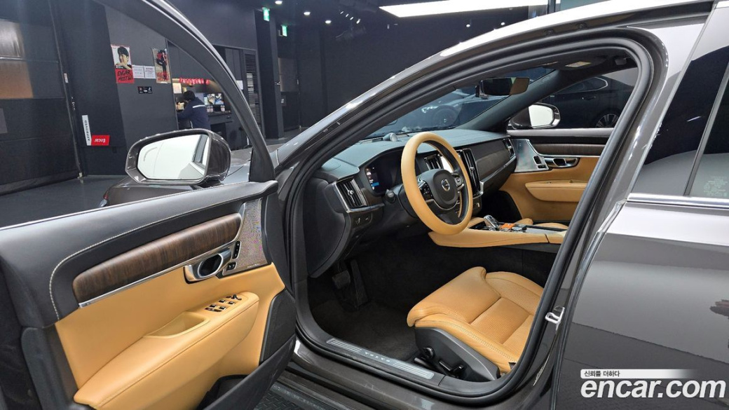 Volvo S90 B6 AWD Inscription, 2022