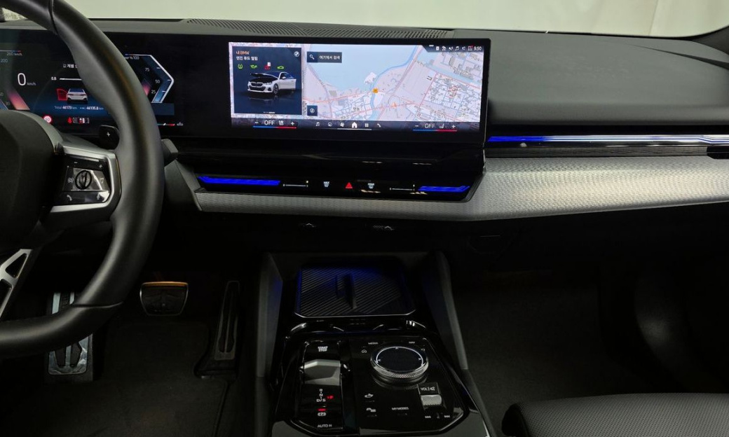BMW 5-Series 520i Special Edition, 2024
