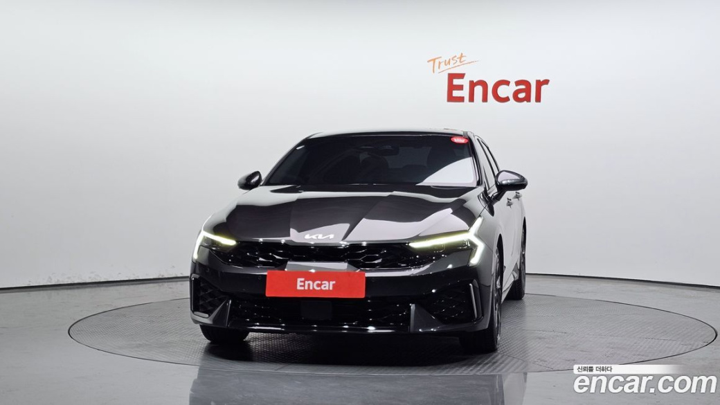 Kia K5 2.0, 2025