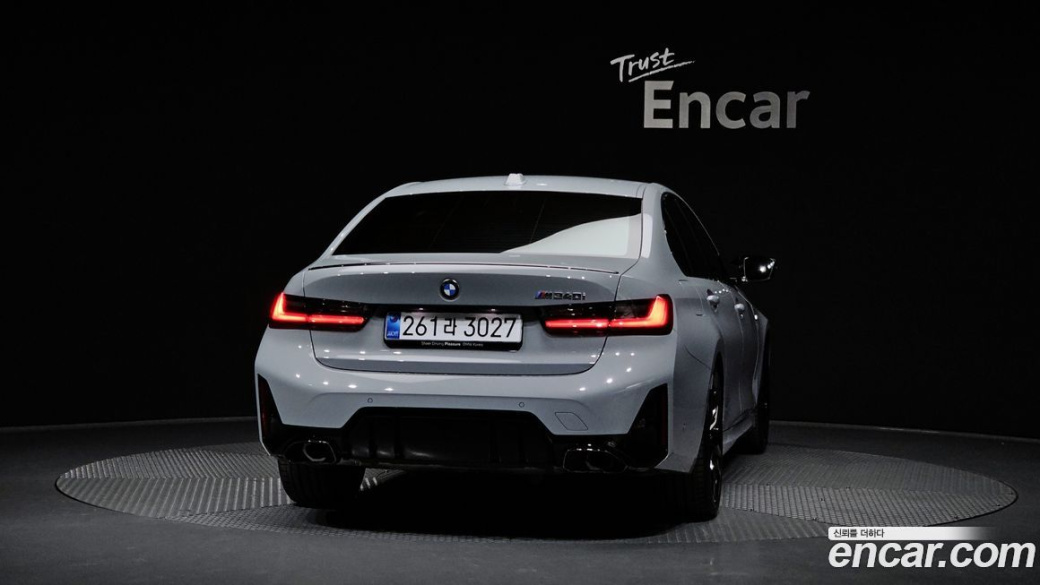BMW 3-Series M340i Pro, 2025