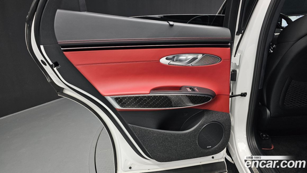 Genesis GV70 2.5T Gasoline 2WD, 2023