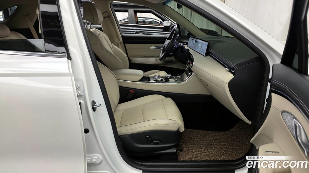 Genesis GV70 2.5T Gasoline AWD, 2025