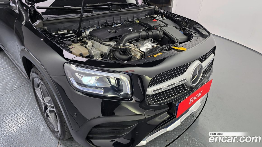 Mercedes-Benz GLB-Class GLB250 4MATIC, 2023