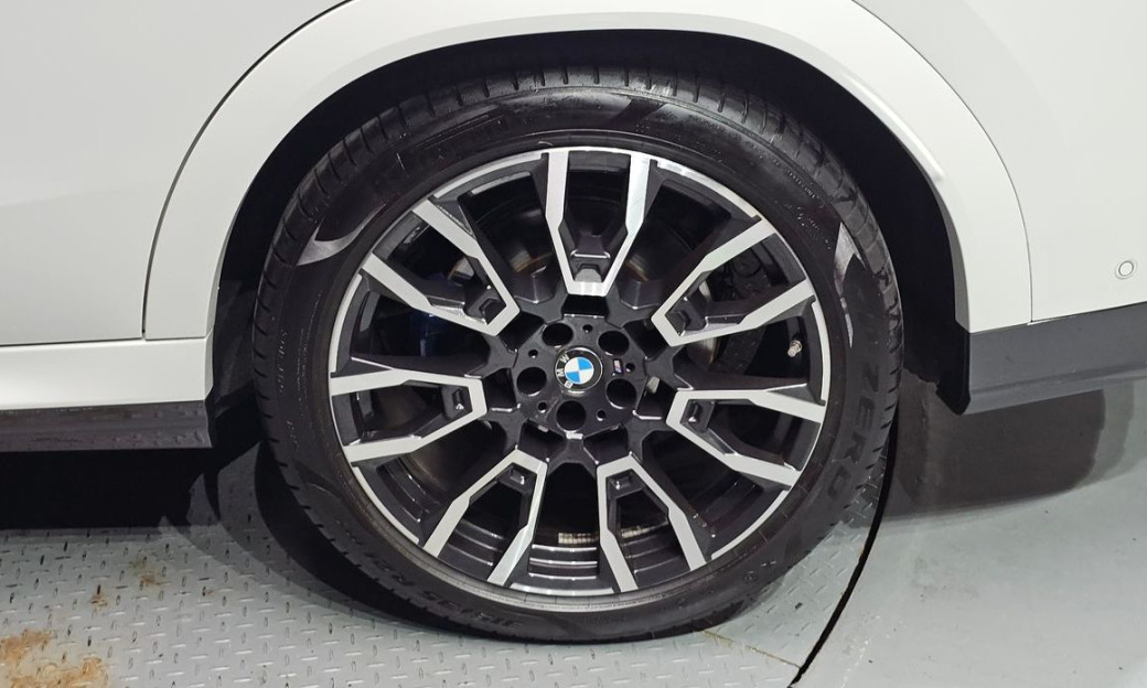 BMW X6 xDrive40i M Sport, 2024