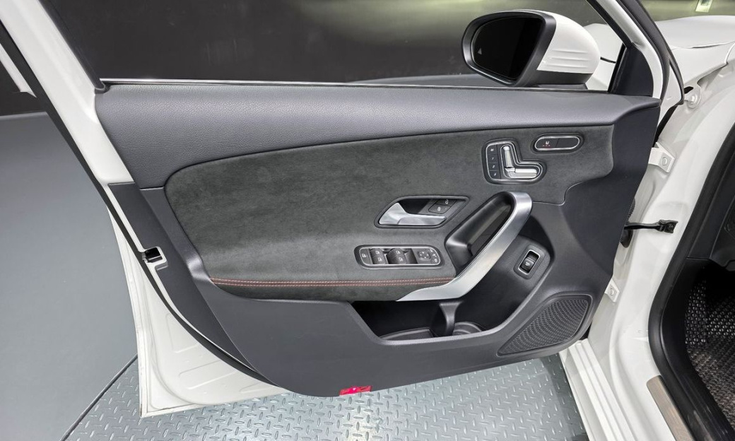 Mercedes-Benz A-Class AMG A35 4MATIC Sedan, 2024