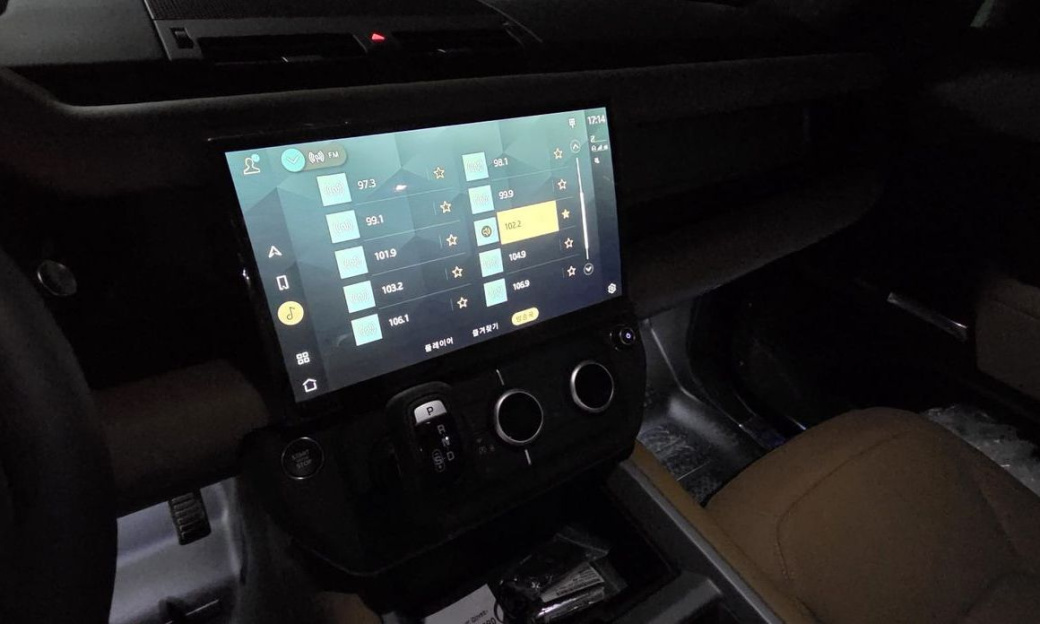 Land Rover Defender 110 P400 X, 2026
