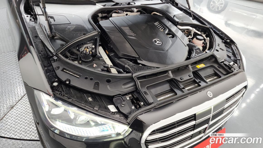 Mercedes-Benz S-Class S580L 4MATIC, 2022