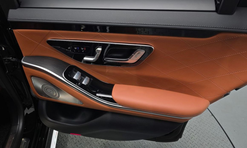 Mercedes-Benz S-Class S400 d 4MATIC, 2023