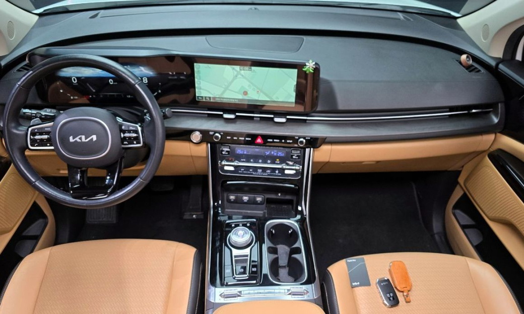Kia Carnival 7-Seater Signature, 2022