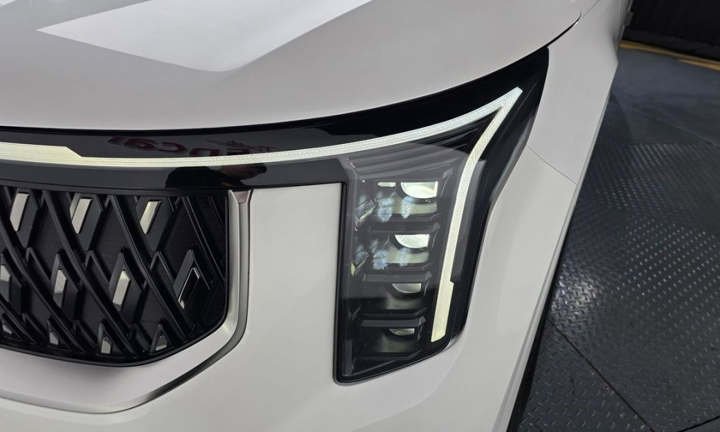 Kia Carnival 9-Seater Noblesse, 2025