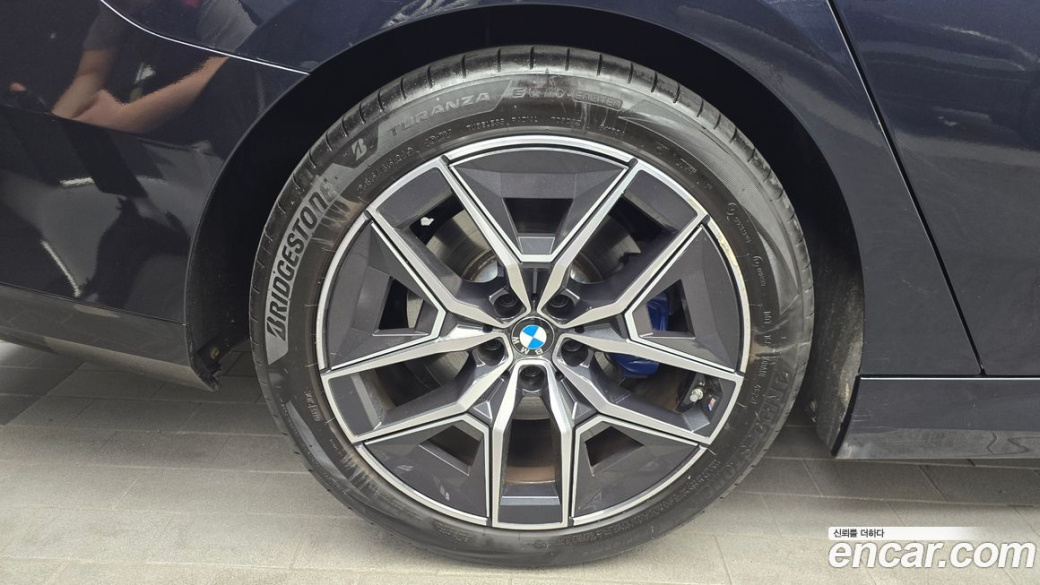 BMW 5-Series 520i M Sport, 2024