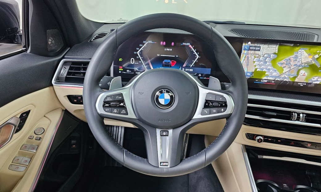 BMW 3-Series 320i M Sport, 2024