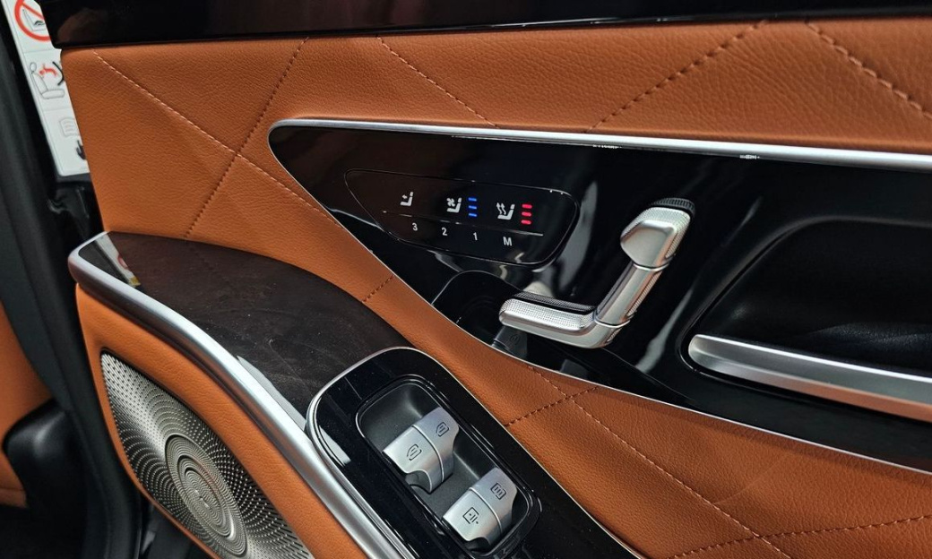 Mercedes-Benz S-Class S500L 4MATIC, 2024