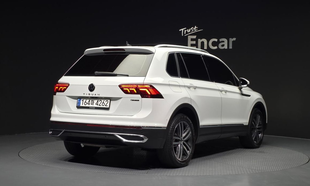 Volkswagen Tiguan 2.0 TDI 4Motion Prestige, 2023