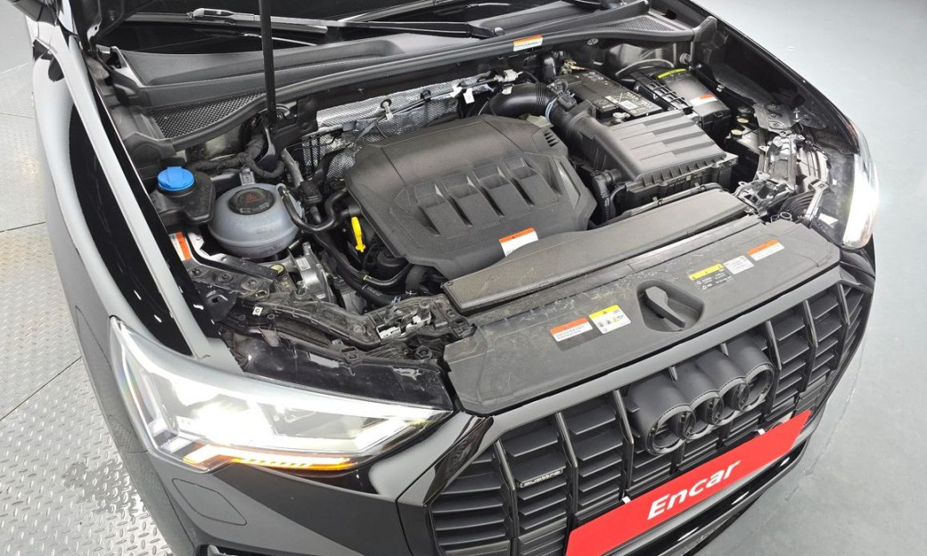 Audi Q3 40 TFSI Quattro Premium, 2025