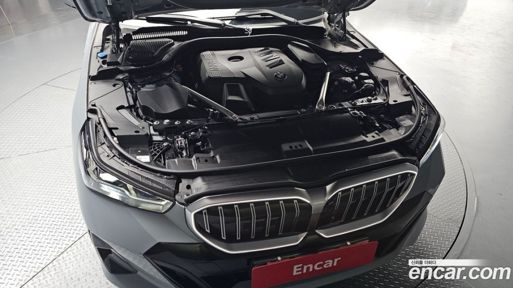 BMW 5-Series 520i M Sport, 2024
