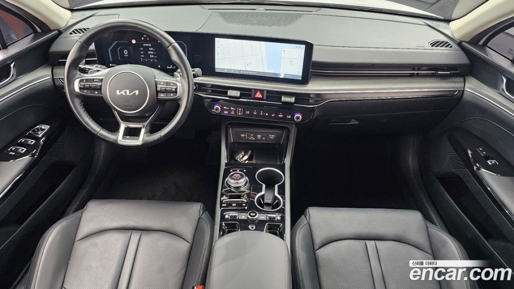 Kia K5 2.0, 2024