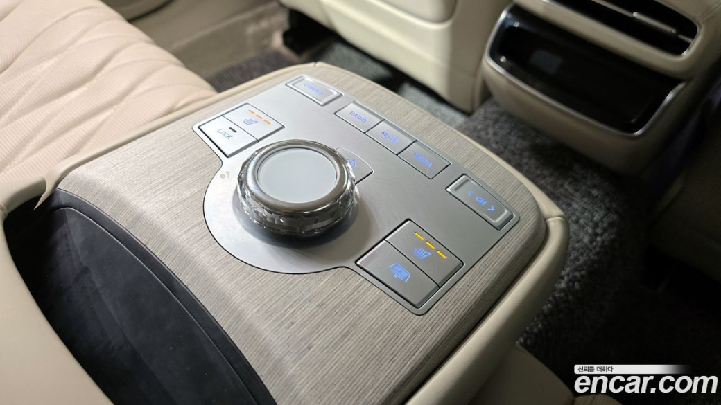 Genesis G80 Gasoline 2.5 Turbo 2WD, 2025