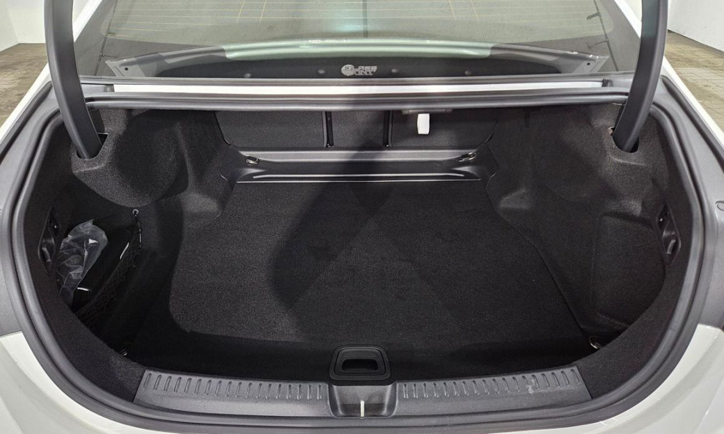 Mercedes-Benz E-Class E300 4MATIC Exclusive, 2024
