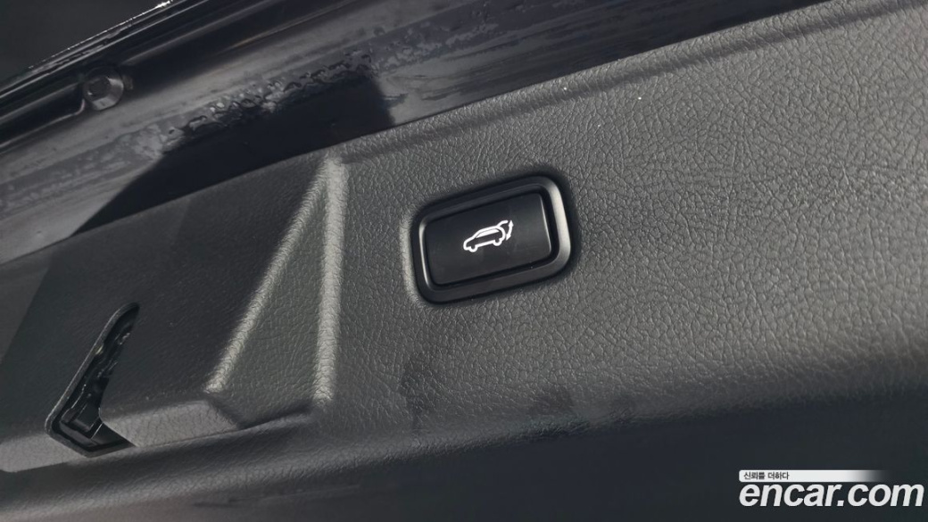 Kia Mohave Diesel 3.0 4WD 5-Seater, 2024
