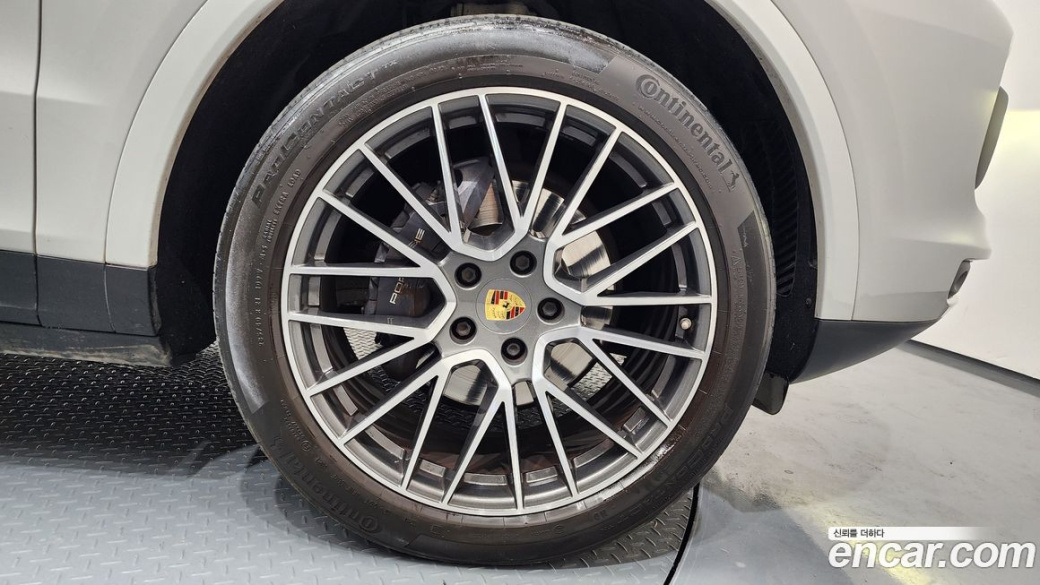 Porsche Cayenne 3.0, 2022