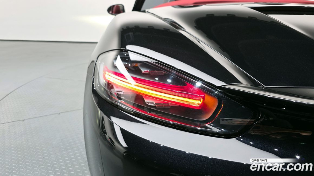 Porsche 718 2.0, 2022