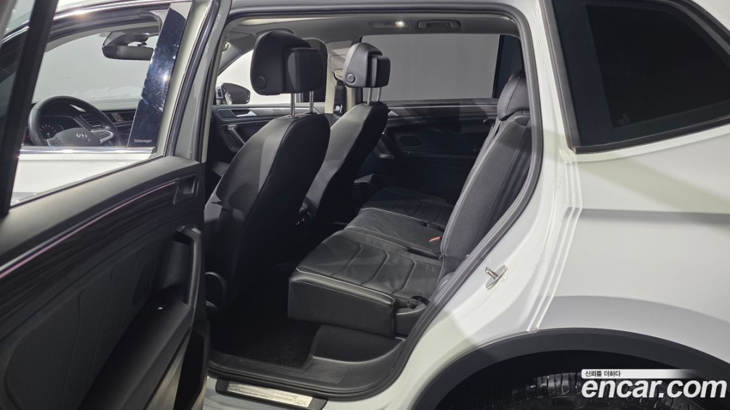 Volkswagen Tiguan 2.0 TSI Prestige, 2023