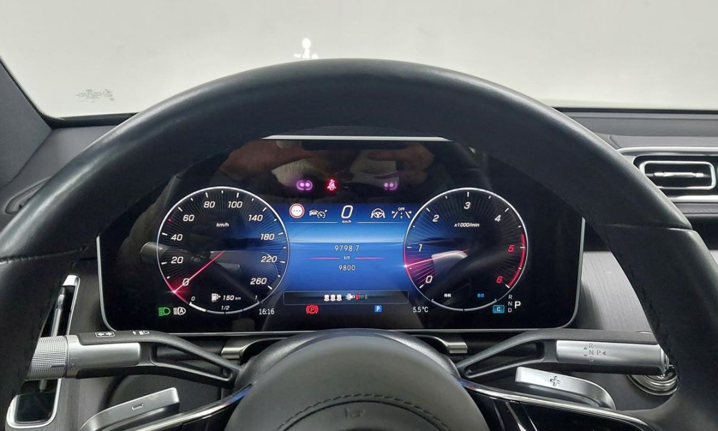 Mercedes-Benz S-Class S350 d 4MATIC, 2025
