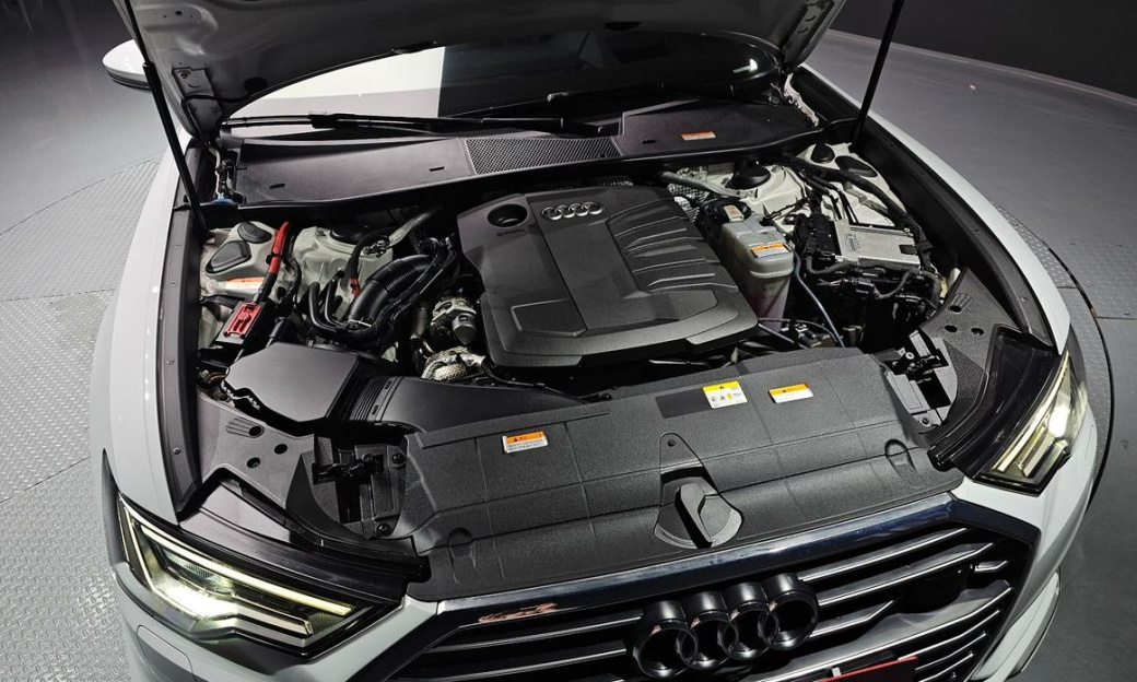 Audi A6 40 TDI Premium, 2021