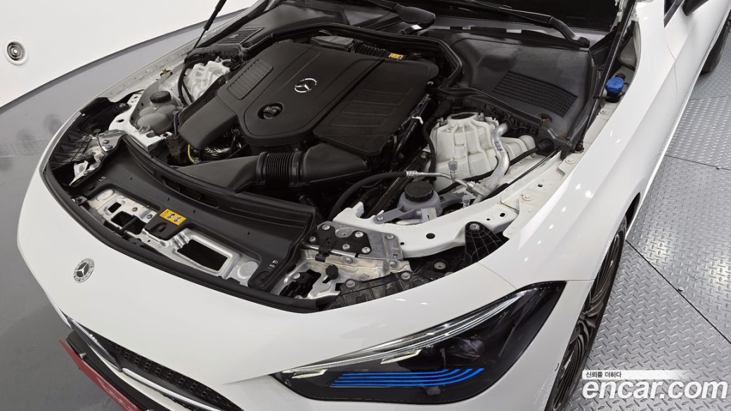 Mercedes-Benz CLE-Class CLE200 Cabriolet, 2025