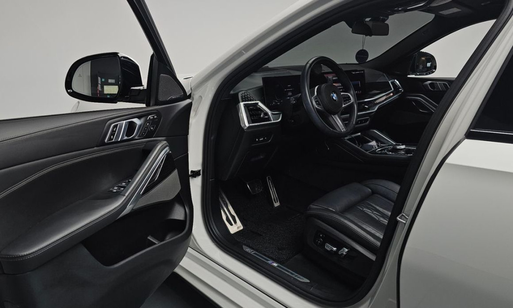 BMW X6 xDrive40i M Sport, 2024