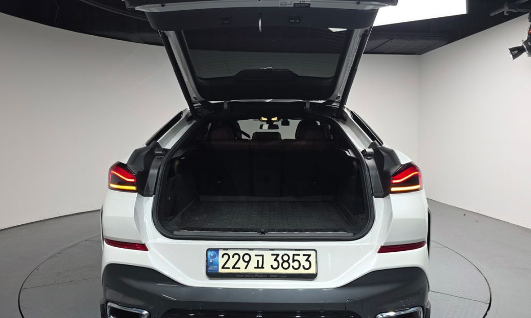 BMW X6 xDrive30d M Sport, 2022