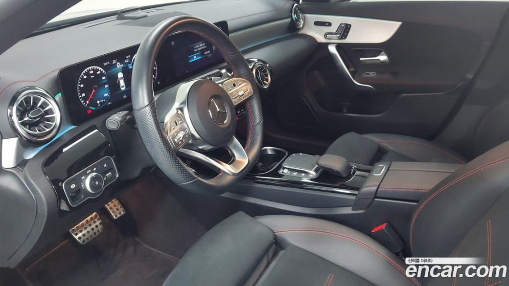 Mercedes-Benz CLA-Class CLA250 4MATIC, 2023
