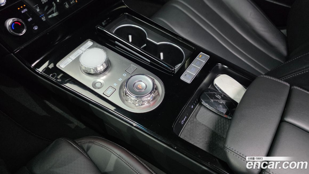 Genesis G80 Gasoline 2.5 Turbo AWD, 2025