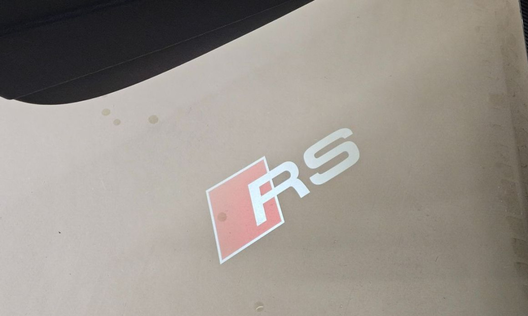 Audi RS3 2.5 TFSI Quattro Carbon Edition, 2025