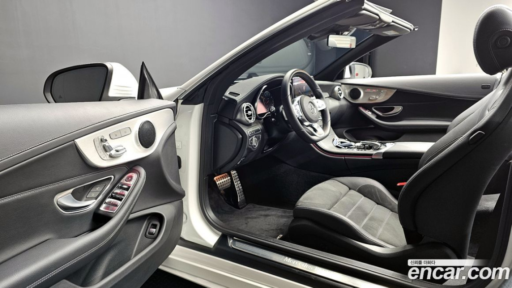 Mercedes-Benz C-Class C200 Cabriolet, 2023