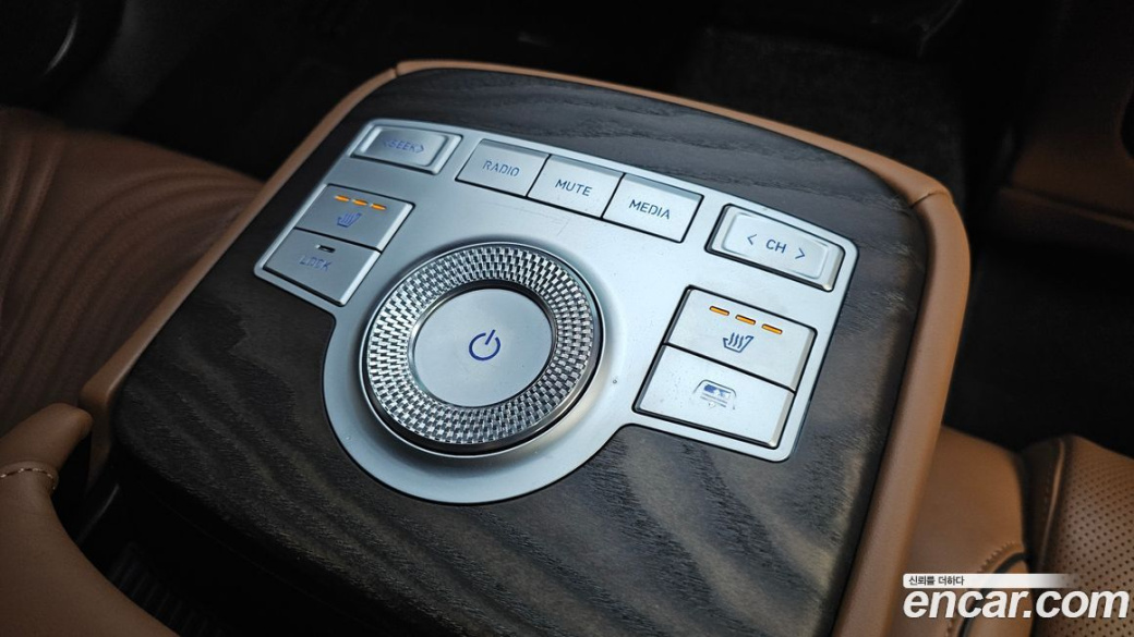 Genesis G80 Gasoline 2.5 Turbo AWD, 2022