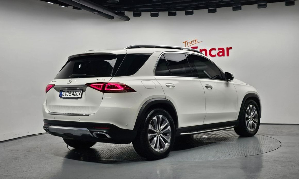 Mercedes-Benz GLE-Class GLE300d 4MATIC, 2022