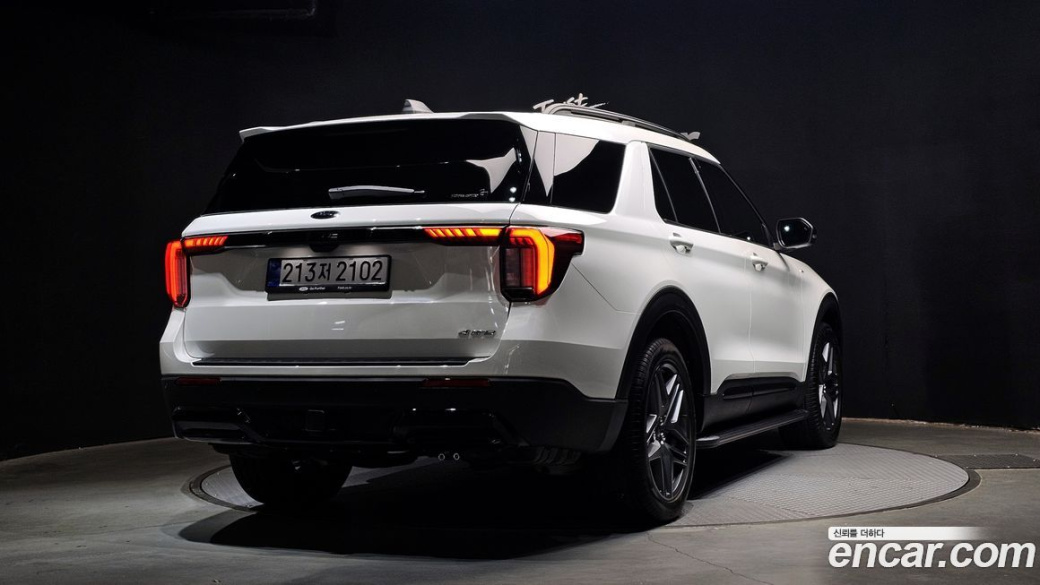 Ford Explorer 2.3 ST-Line 4WD, 2025
