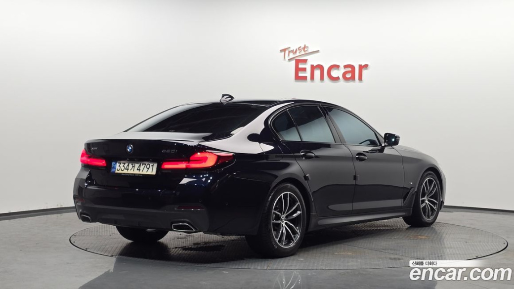BMW 5-Series 520i M Sport, 2023